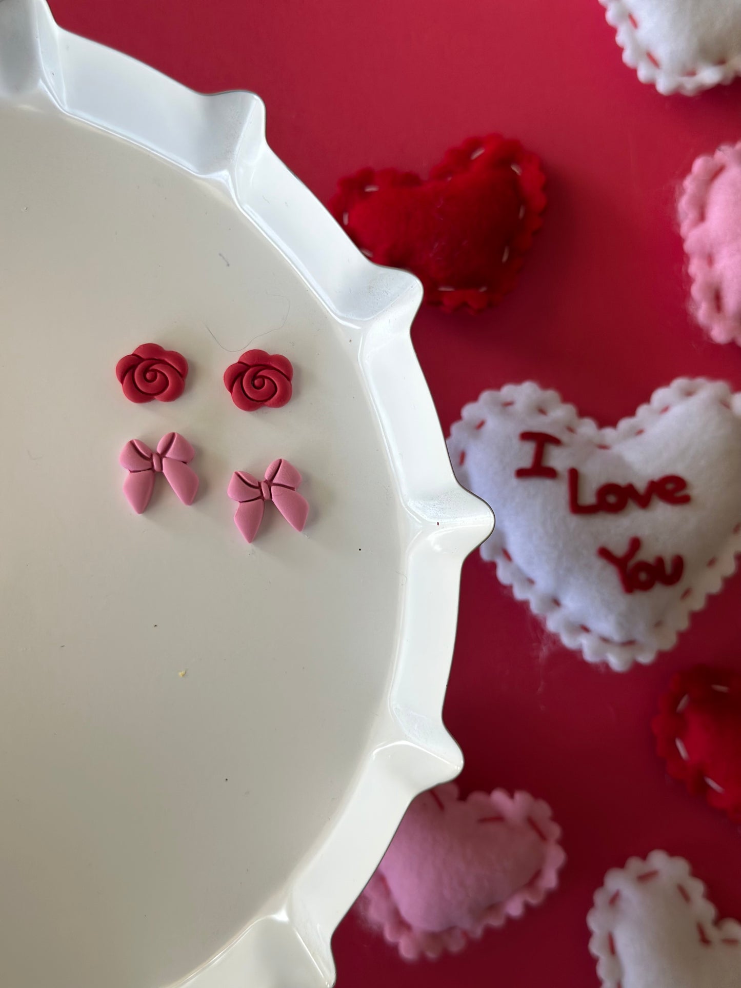 Roses + Bow Stud Pack