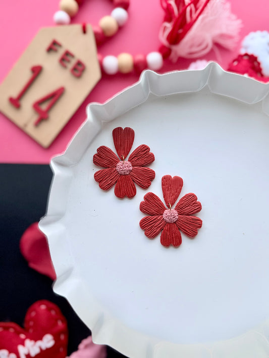 Love Me, Love Me Not Dangles