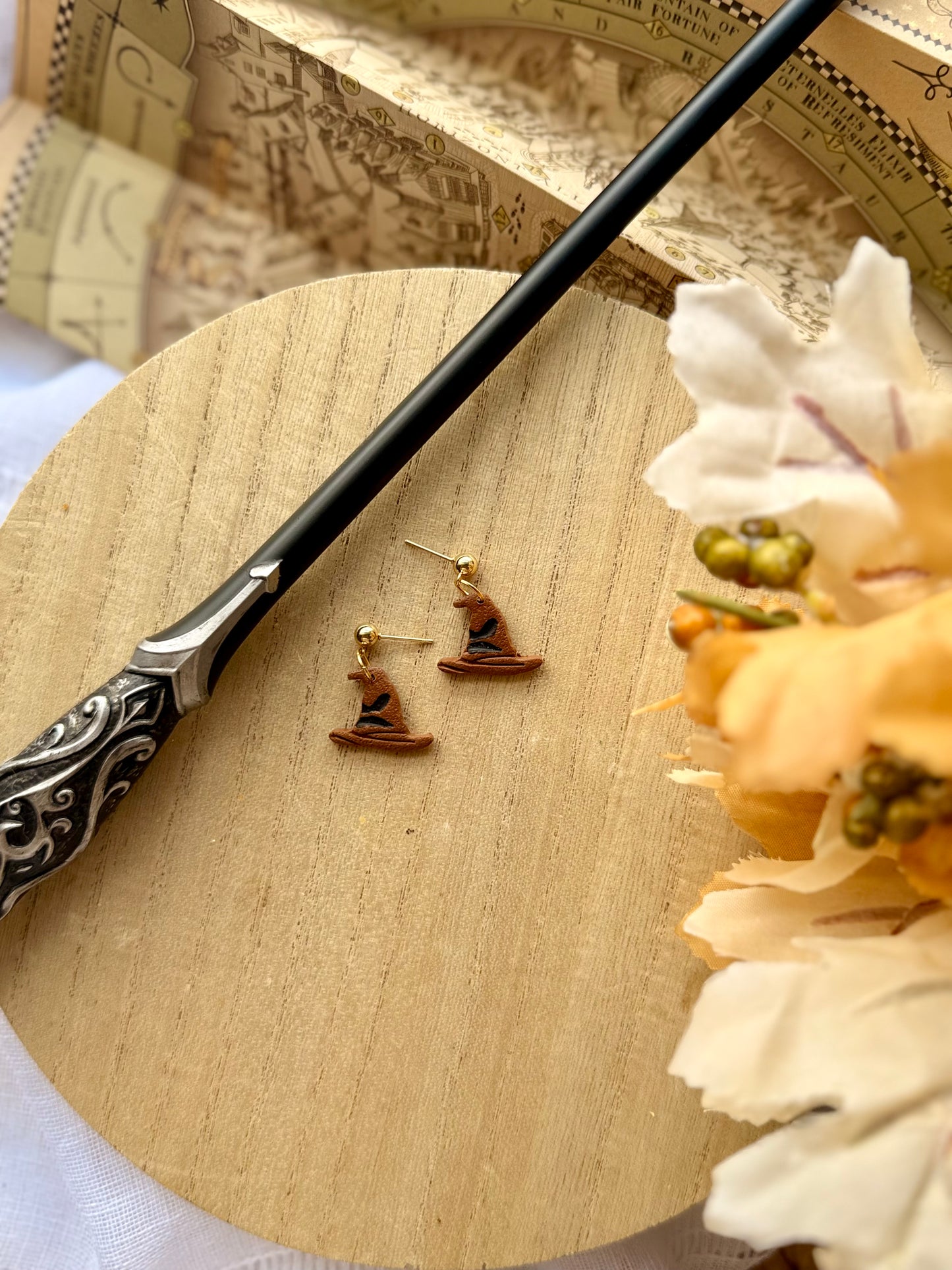 Sorting Hat Stud/Dangle