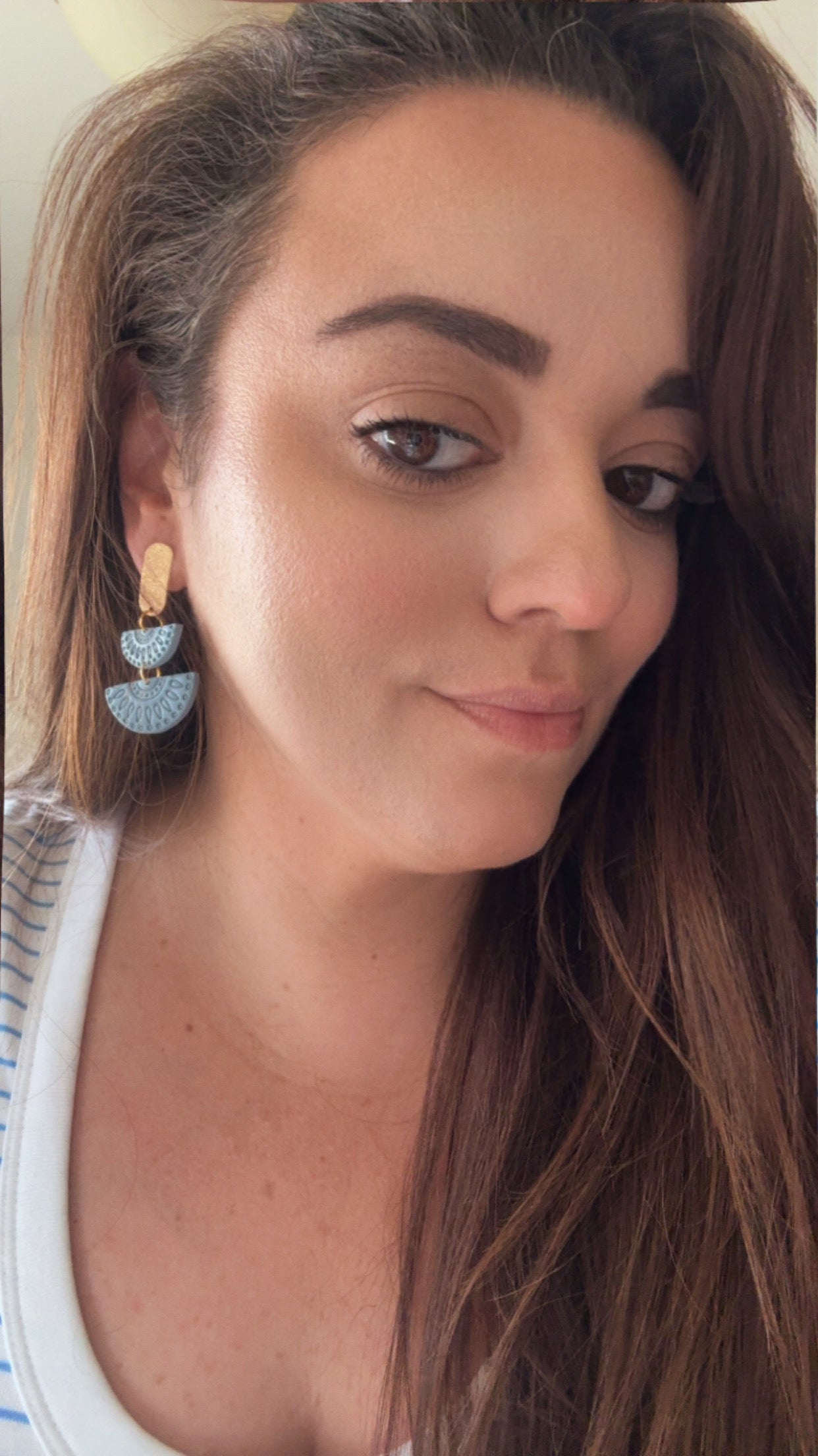 Aurora Dangles