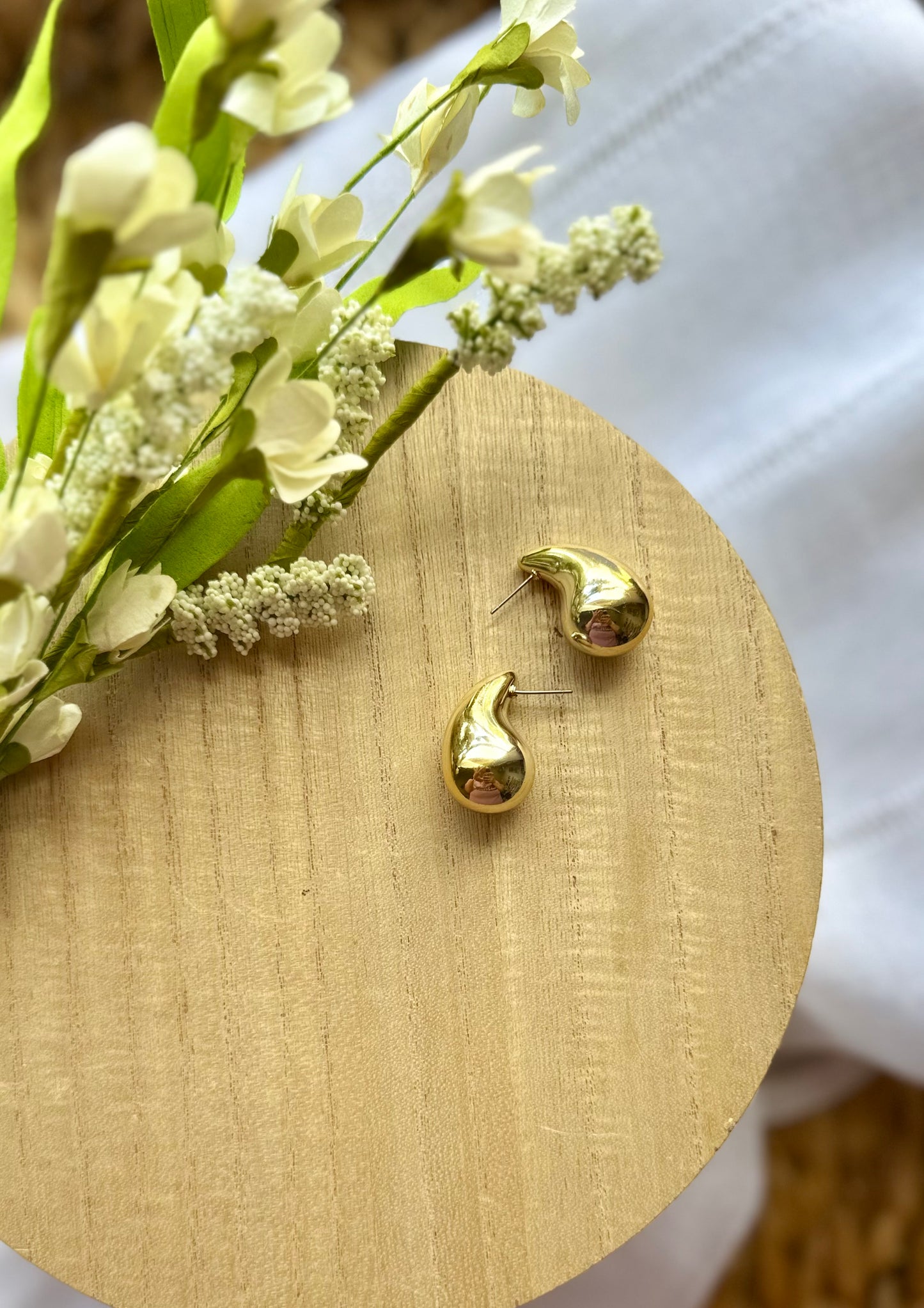 Teardrop Statement Stud