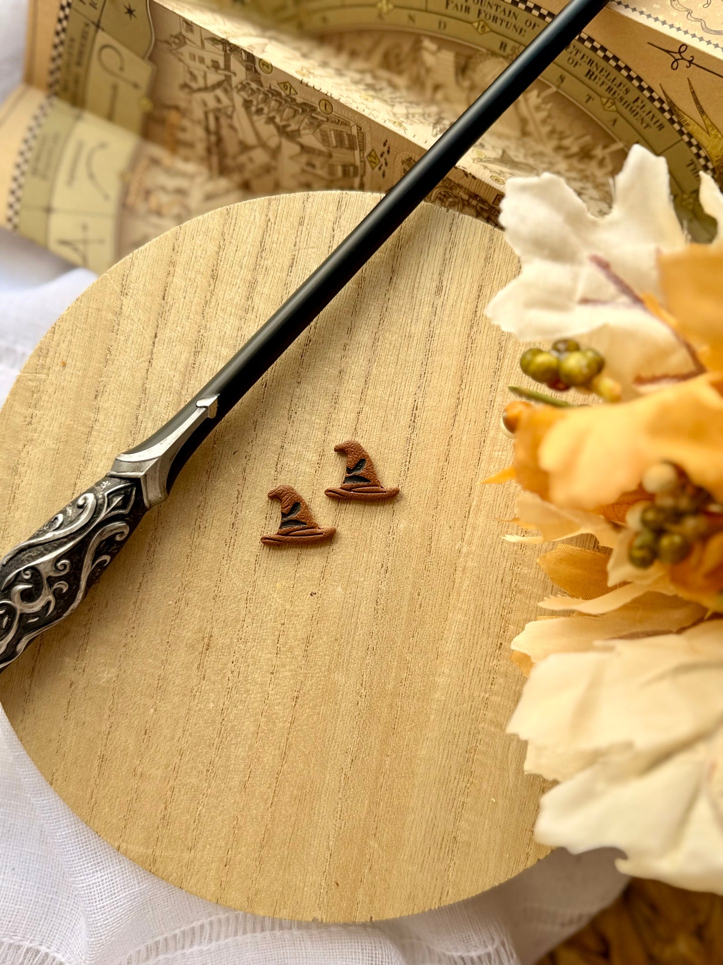 Sorting Hat Stud/Dangle