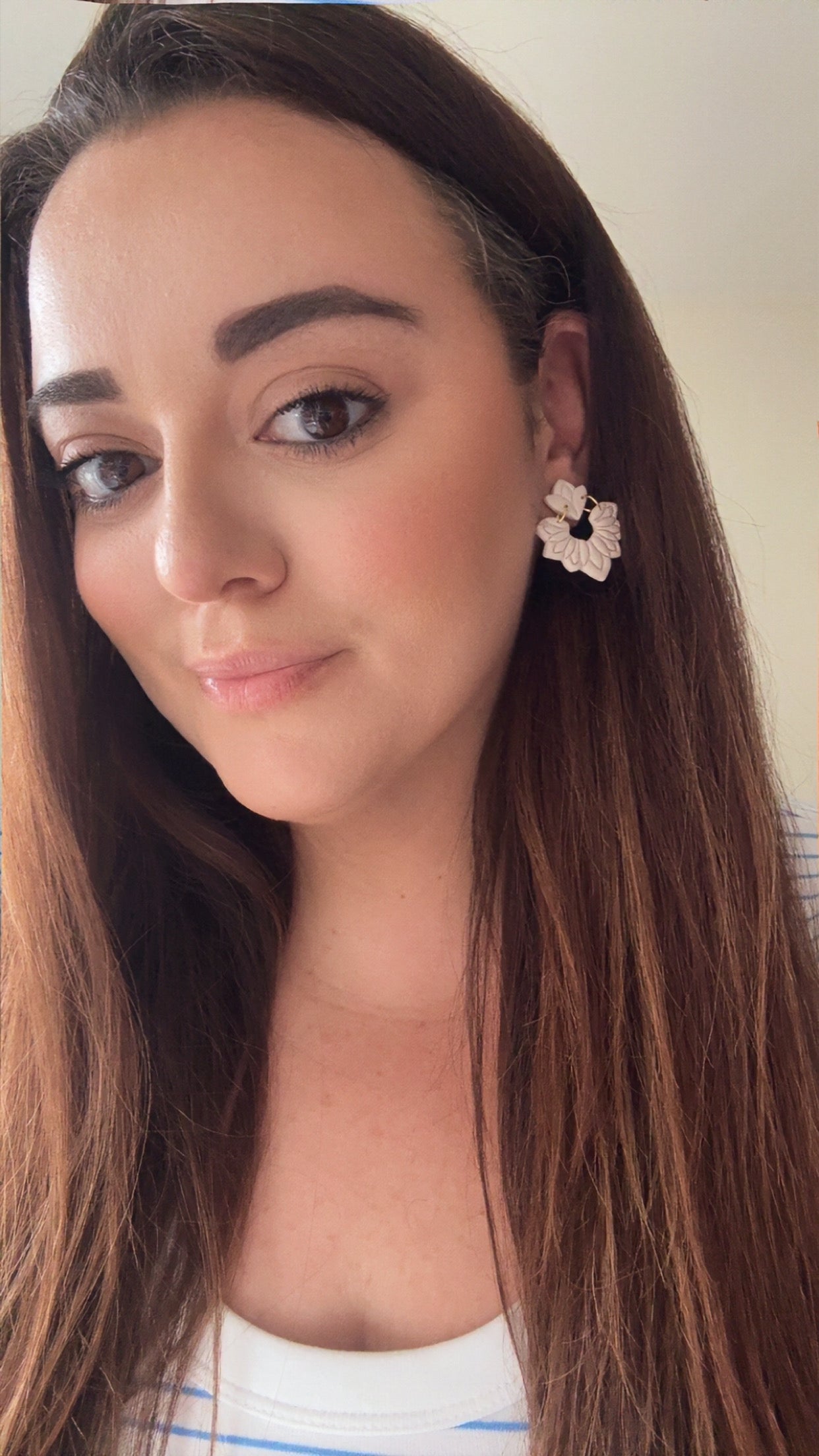 Eleanor Dangles