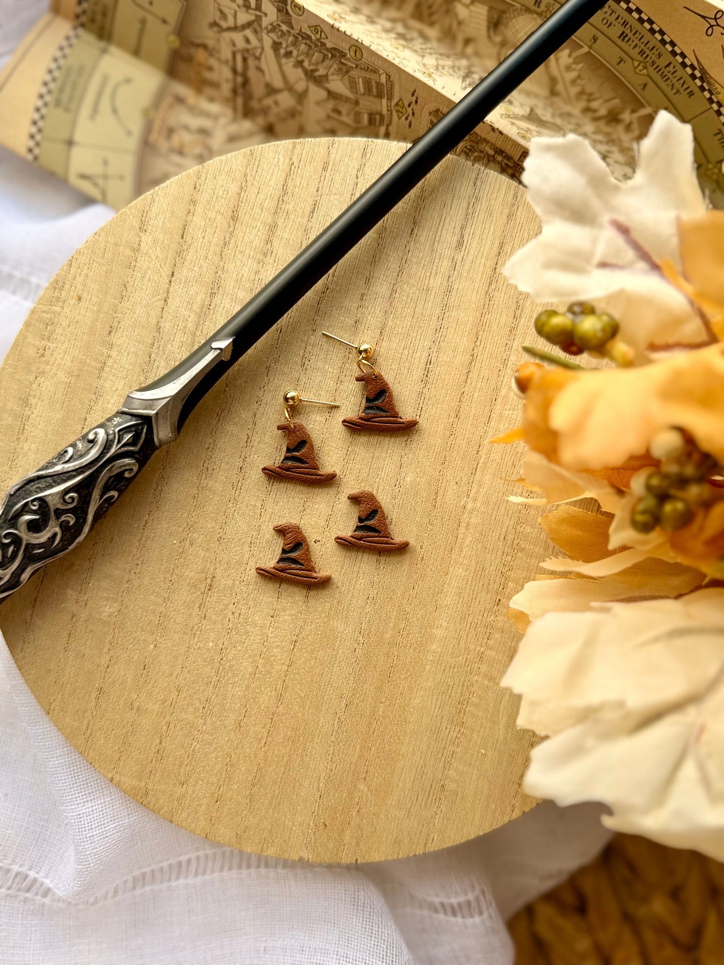 Sorting Hat Stud/Dangle